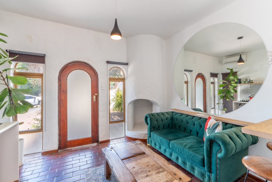 6 Bedroom Property for Sale in Paarl Central Western Cape